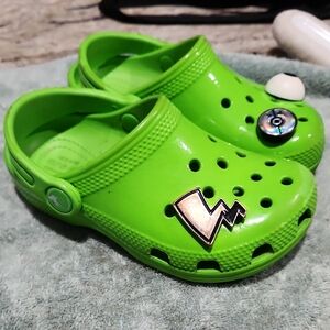 CROCS Kids Bright Green Clogs with Fun Charms